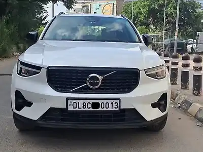 Second Hand वॉल्वो xc40 B4 अल्टीमेट [2022-2023] in दिल्ली