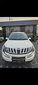 2014 महिंद्रा XUV500 w8 एडब्ल्यूडी 1 2014 महिंद्रा XUV500 w8 एडब्ल्यूडी 1