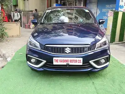 Second Hand मारुति सुज़ुकी सियाज Zeta Petrol 1.5L 5 Speed Manual in कोलकाता