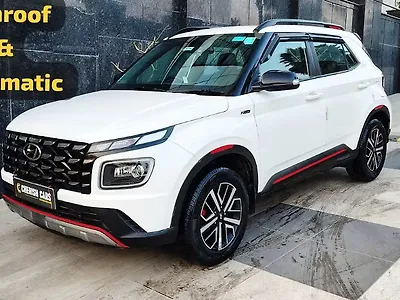 Second Hand Hyundai Venue N Line N8 DCT in Delhi