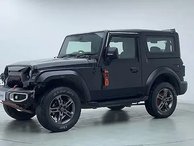Second Hand Mahindra Thar LX Hard Top Petrol AT 4WD in Ghaziabad