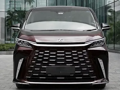 Second Hand Lexus LM 350h 4 STR Ultra Luxury in Mumbai