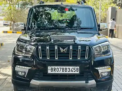 Second Hand महिंद्रा स्कॉर्पियो S11 Diesel Turbo Manual 7 STR in पटना