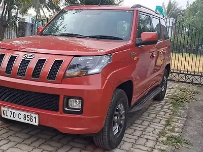 2018 Mahindra TUV300 T10 AMT 1