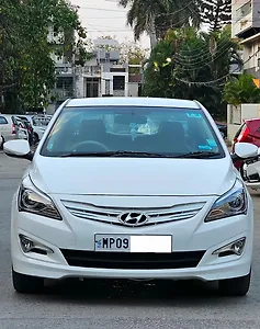 2015 Hyundai Verna Fluidic 1.6 CRDi SX Opt 1 2015 Hyundai Verna Fluidic 1.6 CRDi SX Opt 1