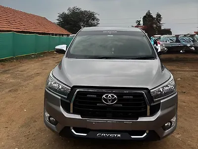 2019 Toyota Innova Crysta 2.4 GX 7 STR [2016-2020] 1