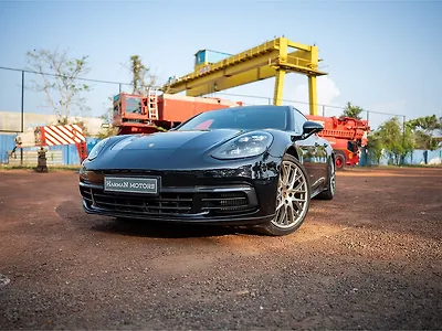 Second Hand Porsche Panamera 4 in Kochi