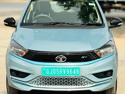 Second Hand Tata Tiago EV XT Medium Range [2022-2025] in Surat