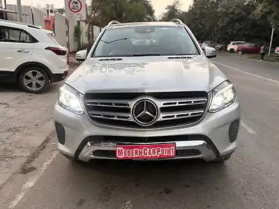 Second Hand मर्सिडीज़ बेंज़ जीएलएस 350 डी in चंडीगढ़
