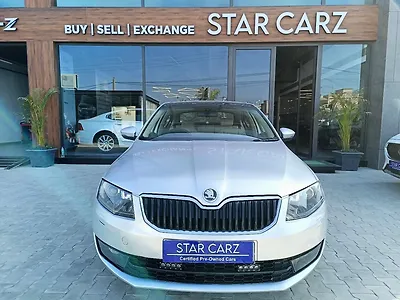 Second Hand Skoda Octavia Elegance 2.0 TDI AT in Ludhiana
