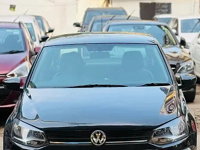 2017 Volkswagen Ameo Comfortline Plus 1.2L (P) 1