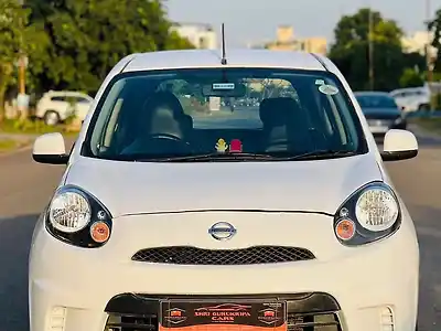 Second Hand निसान माइक्रा एक्सवी in जयपुर