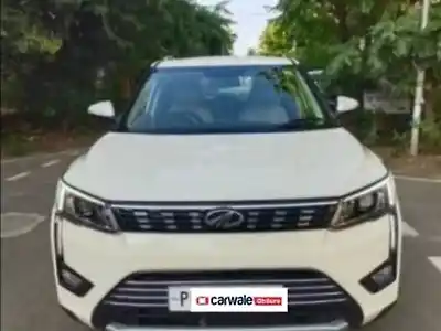 Second Hand महिंद्रा XUV300 w8 (o) 1.5 डीज़ल [2020] in लुधियाना