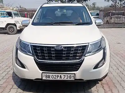 Second Hand महिंद्रा XUV500 w11 in बेट्टीयह