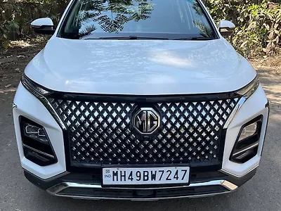 Second Hand MG Hector Plus Savvy Pro 1.5 Turbo Petrol CVT 7 STR in Mumbai