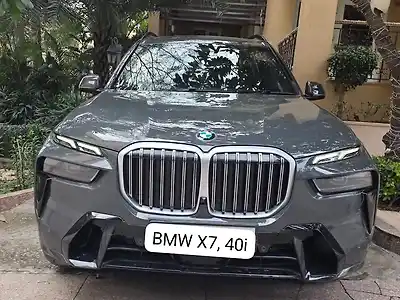 Second Hand बीएमडब्ल्यू x7 एक्सड्राइव40i एम स्पोर्ट in मेरठ