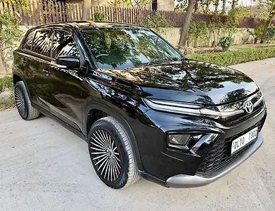 Toyota Urban Cruiser Hyryder S 2WD Petrol 1.5L Automatic (TC)