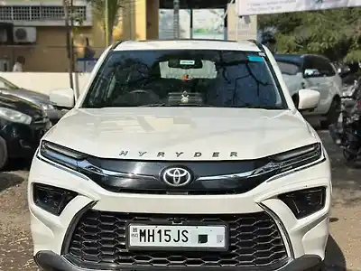 Second Hand टोयोटा अर्बन क्रूज़र हायराइडर V AT NeoDrive [2023-2025] in नाशिक