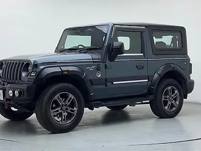 Second Hand Mahindra Thar LX Hard Top Petrol AT 4WD in Ghaziabad