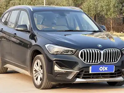 Second Hand बीएमडब्ल्यू X1 एसड्राइव20डी एक्सलाइन in लखनऊ
