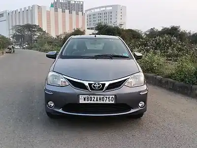 Second Hand टोयोटा इटियोस जी in कोलकाता