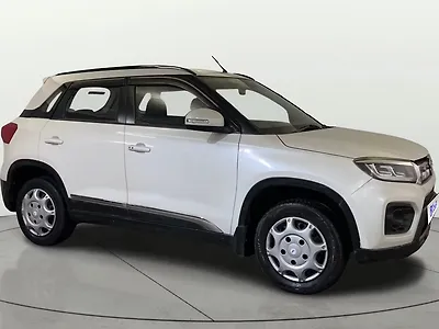 Second Hand Maruti Suzuki Vitara Brezza VXi in Ghaziabad