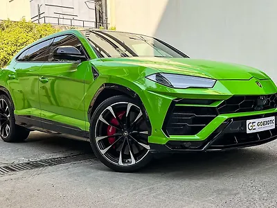 2022 Lamborghini Urus Twin-Turbo V8