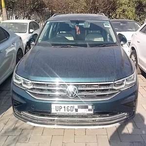 Volkswagen Tiguan Elegance 2.0 TSI DSG