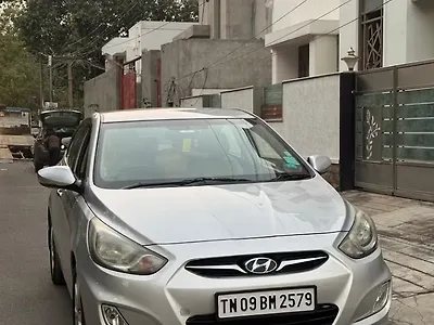 Second Hand Hyundai Verna Fluidic 1.6 VTVT SX in Tiruchirappalli