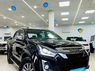 Second Hand Isuzu D-Max V-Cross Z Prestige in Mohali