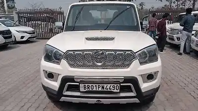 2022 महिंद्रा स्कॉर्पियो s5 1 2022 महिंद्रा स्कॉर्पियो s5 1