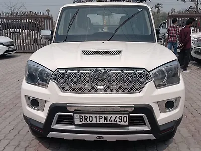 2022 Mahindra Scorpio S5 1