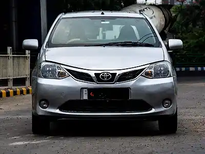 Second Hand टोयोटा इटियोस वी in कोलकाता