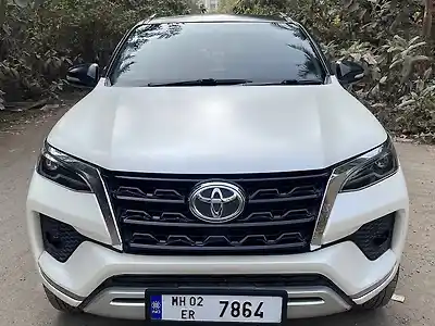 Second Hand टोयोटा फ़ॉर्च्यूनर 2.8 4x2 ऑटामैटिक [2016-2020] in मुंबई