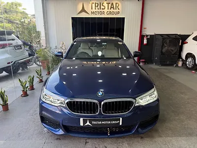 2017 BMW 5-Series 530d M Sport [2017-2019] 1