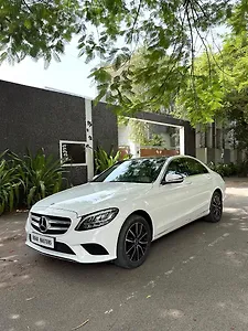 2019 Mercedes-Benz C-Class C 220d Mild Hybrid (Electric + Diesel) 2.0L Turbo Automatic 1 2019 Mercedes-Benz C-Class C 220d Mild Hybrid (Electric + Diesel) 2.0L Turbo Automatic 1