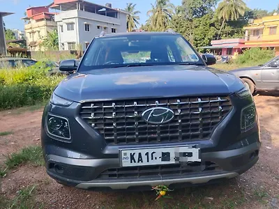 Second Hand Hyundai Venue S Plus 1.2 Petrol in Dak. Kannada