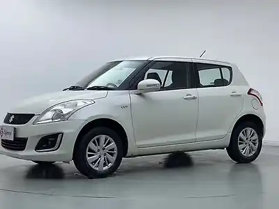 Second Hand मारुति सुज़ुकी स्विफ़्ट zxi in गाज़ियाबाद