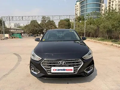 Hyundai Verna 1.6 CRDI SX