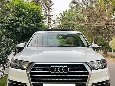 2016 Audi Q7 45 TDI Technology Pack 1 2016 Audi Q7 45 TDI Technology Pack 1