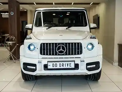 2017 मर्सिडीज़ बेंज़ G-क्लास AMG G 63 1