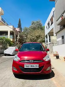 2012 Hyundai i10 Asta 1.2 AT with Sunroof 1