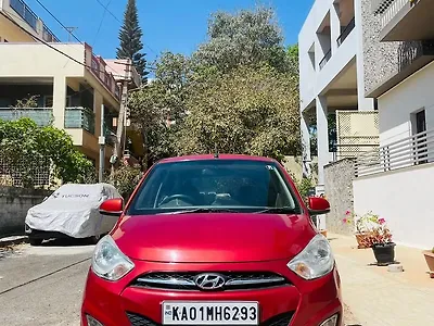 2012 Hyundai i10 Asta 1.2 AT with Sunroof 1