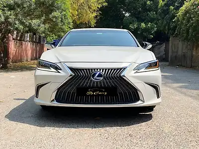 2021 Lexus ES 300h 1