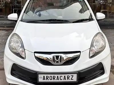 2015 होंडा ब्रियो वीएक्स एमटी 1