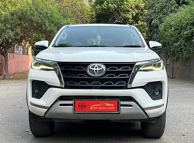 Toyota Fortuner 4x2 2WD Diesel 2.8L Turbo Automatic