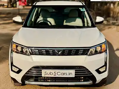 Second Hand महिंद्रा XUV300 w8 (o) 1.2 पेट्रोल in हैदराबाद