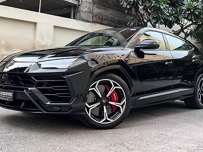2021 Lamborghini Urus Twin-Turbo V8
