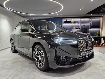 Second Hand BMW iX xDrive 50 in Mumbai