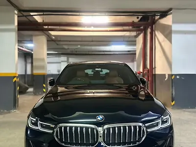 2023 BMW 6-Series GT 630i M Sport 1